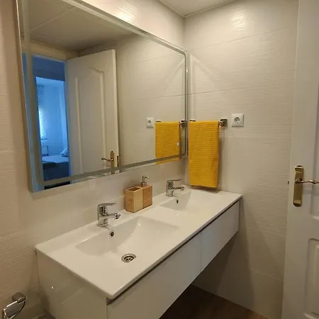 Luxury Bajondillo Beachfront Торремолінос