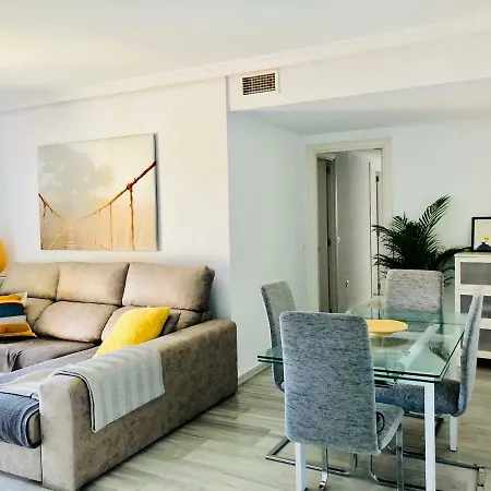Luxury Bajondillo Beachfront Τορρεμολίνος