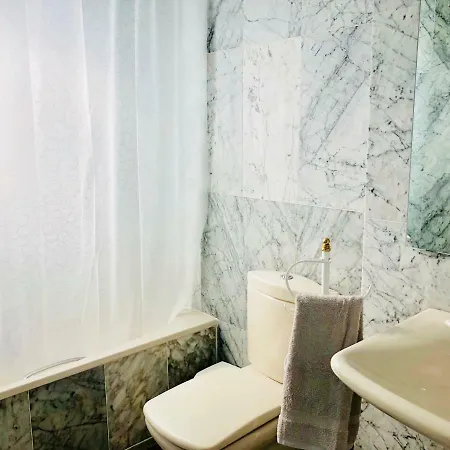 Luxury Bajondillo Beachfront Dom wakacyjny *