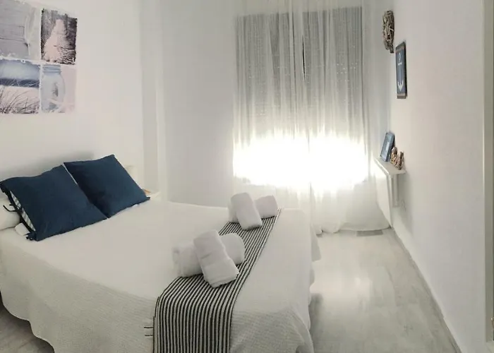 Ferienhaus Luxury Bajondillo Beachfront